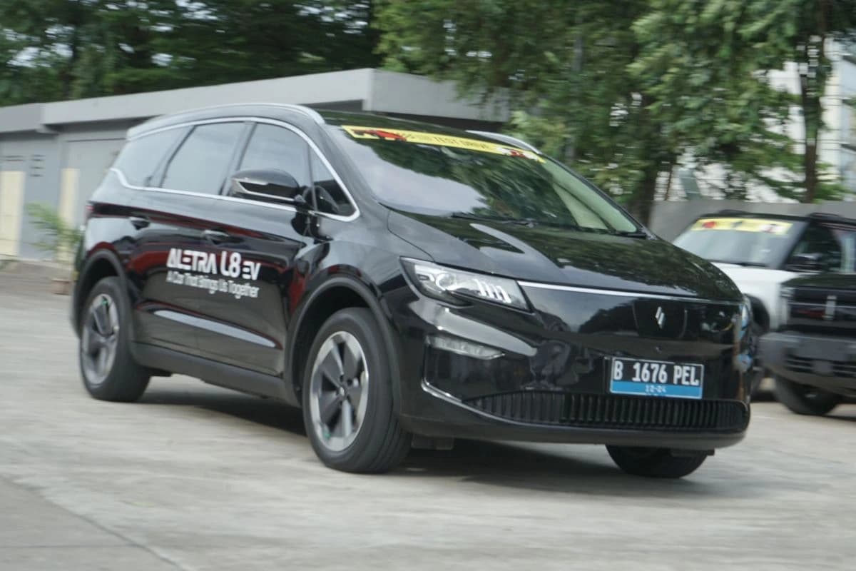 Jajal Singkat MPV Listrik Baru, Aletra L8 EV - Aletra Jakarta